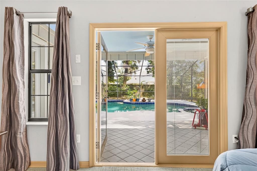 For Sale: $369,000 (3 beds, 2 baths, 1701 Square Feet)