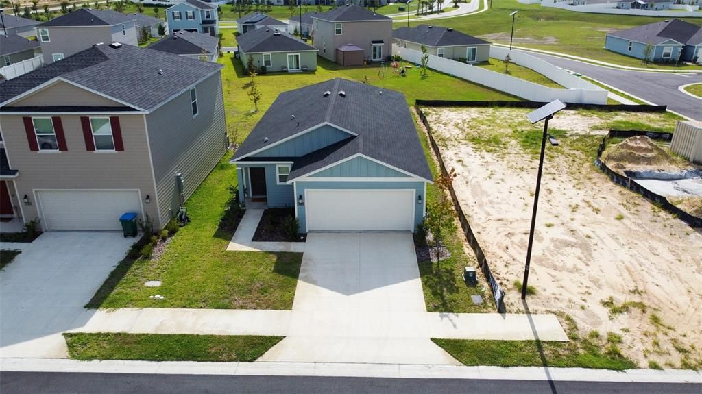 For Rent: $1,850 (3 beds, 2 baths, 1428 Square Feet)