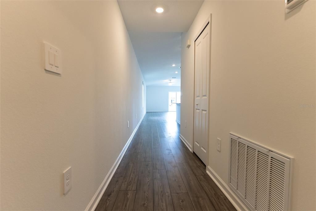For Rent: $1,850 (3 beds, 2 baths, 1428 Square Feet)