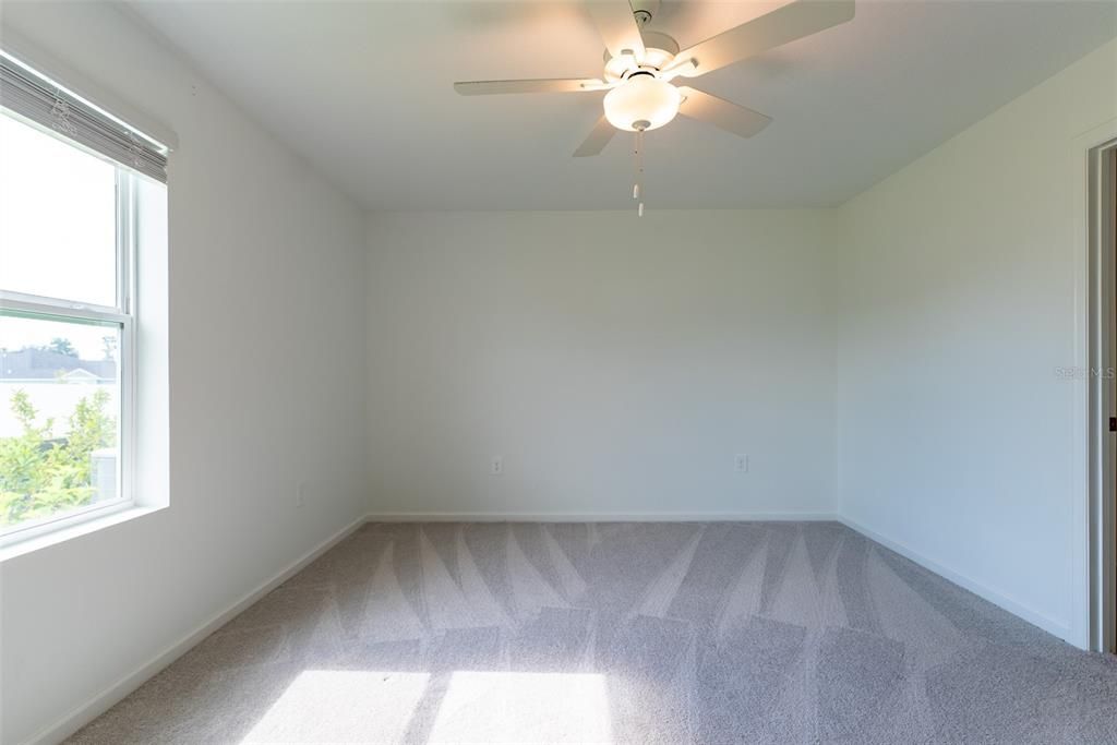 For Rent: $1,850 (3 beds, 2 baths, 1428 Square Feet)