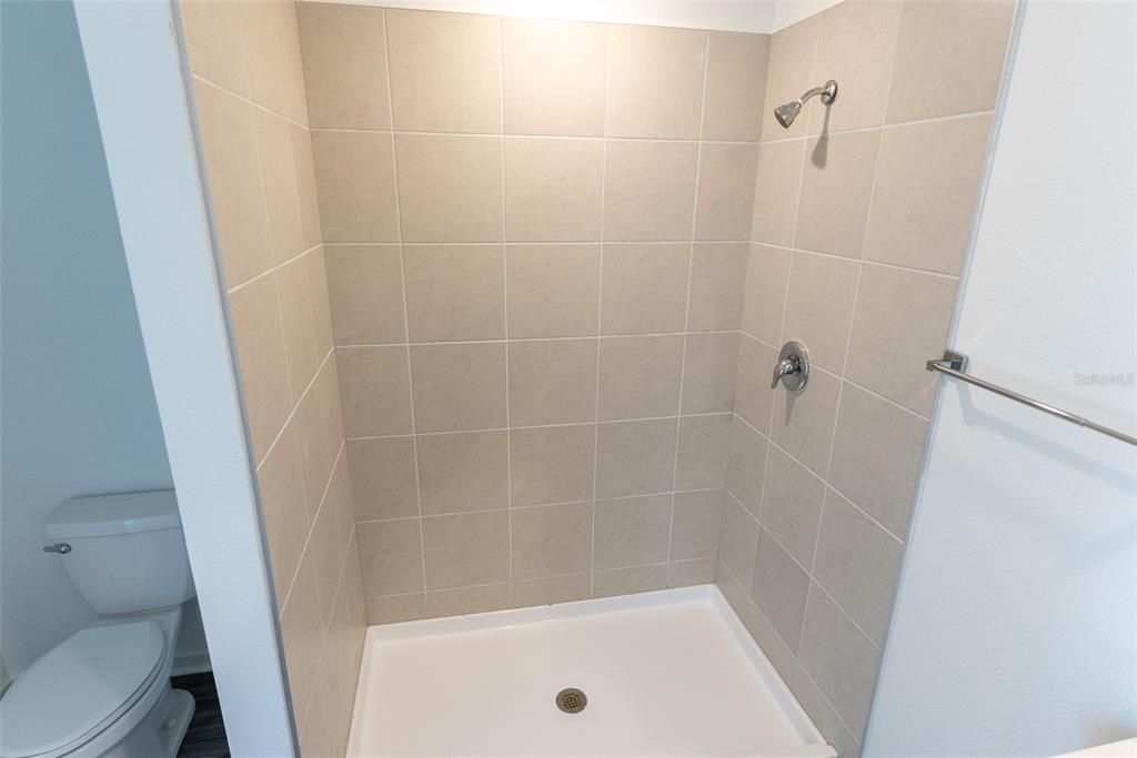 For Rent: $1,850 (3 beds, 2 baths, 1428 Square Feet)