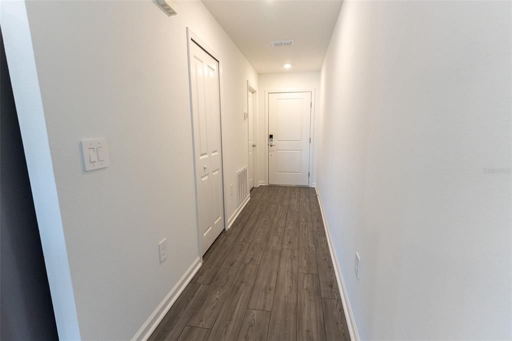 For Rent: $1,850 (3 beds, 2 baths, 1428 Square Feet)
