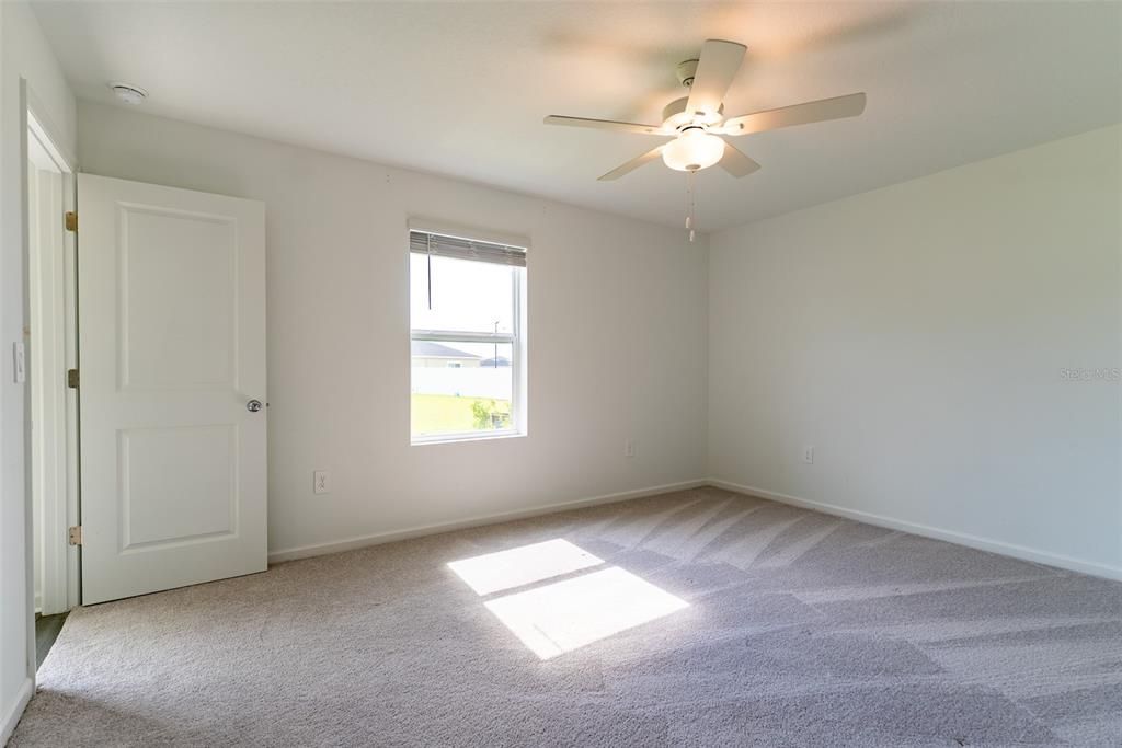 For Rent: $1,850 (3 beds, 2 baths, 1428 Square Feet)
