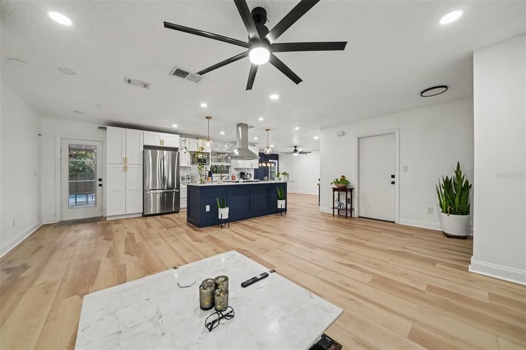 For Sale: $520,000 (4 beds, 2 baths, 1774 Square Feet)