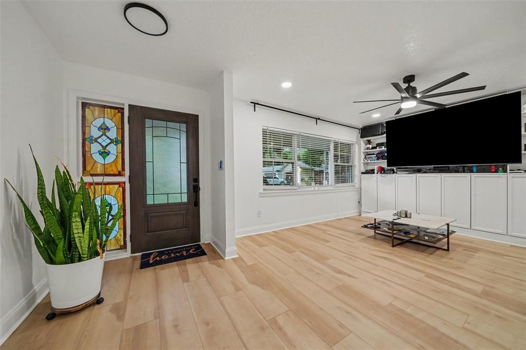 For Sale: $520,000 (4 beds, 2 baths, 1774 Square Feet)
