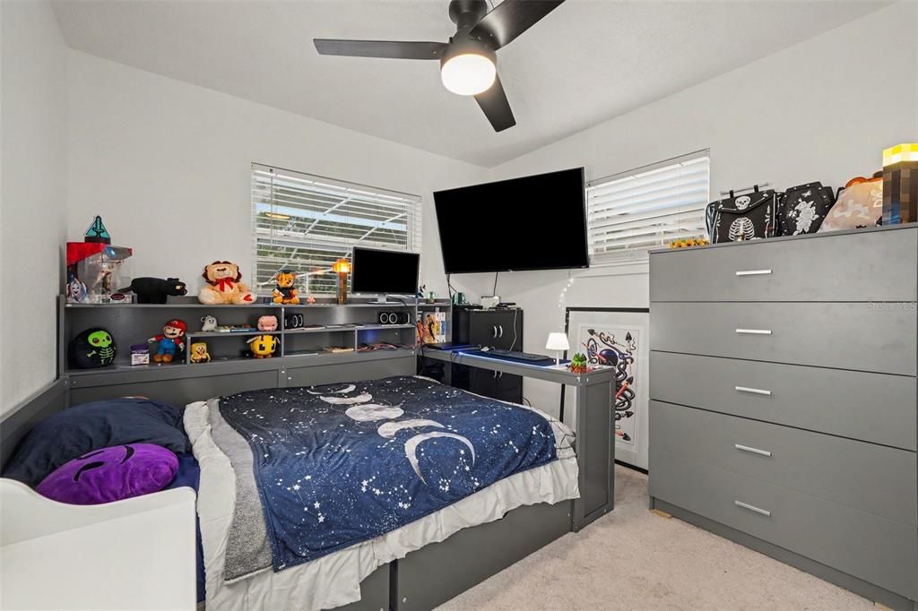 For Sale: $520,000 (4 beds, 2 baths, 1774 Square Feet)
