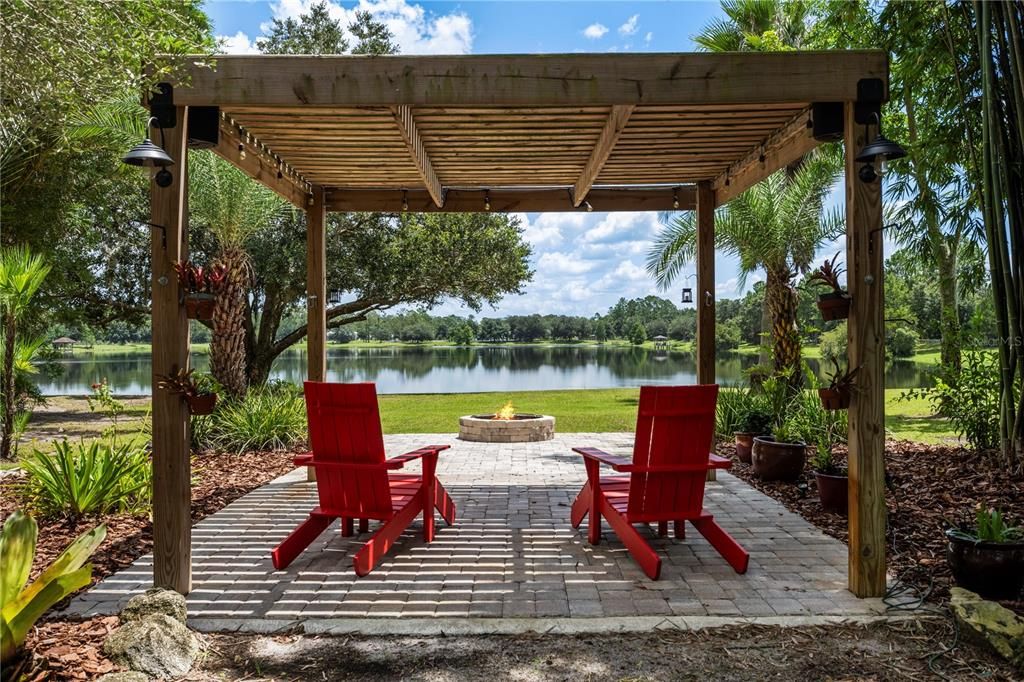 En Venta: $1,235,000 (4 camas, 2 baños, 2597 Pies cuadrados)