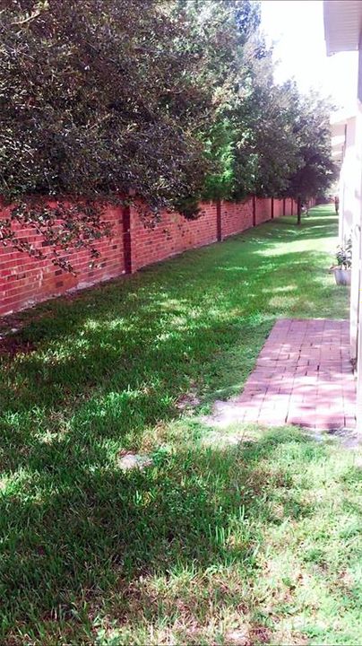 For Rent: $2,250 (3 beds, 2 baths, 1384 Square Feet)