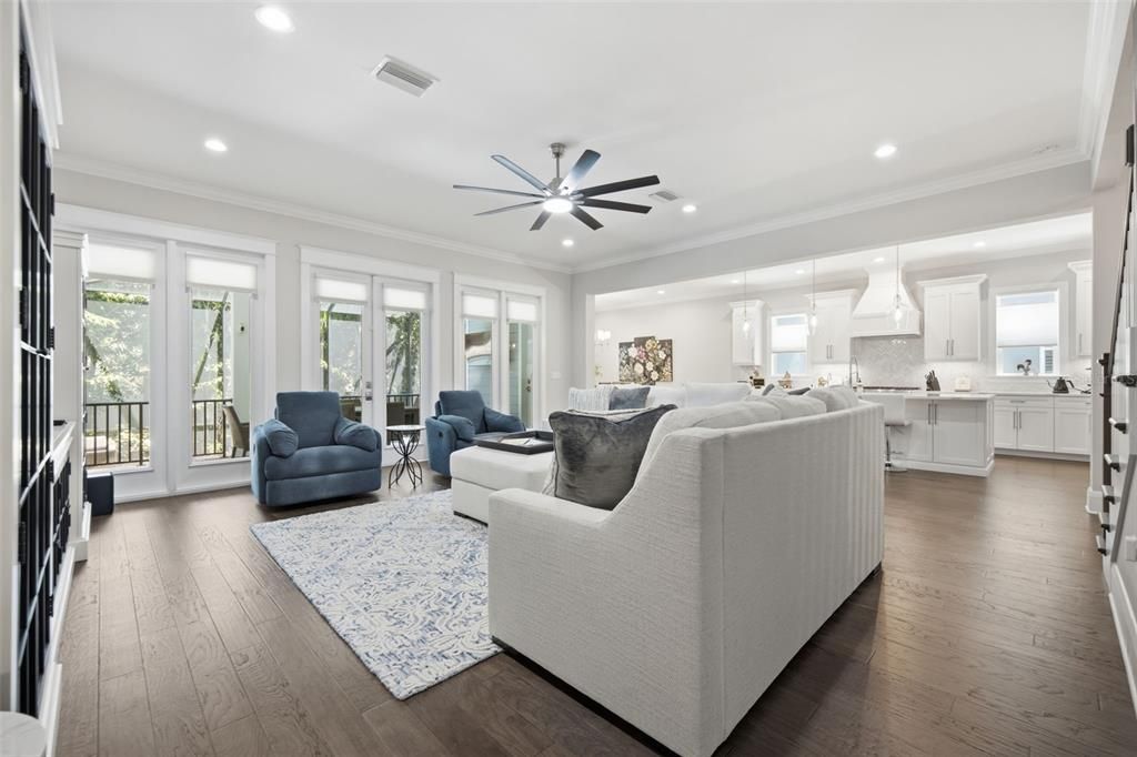 For Sale: $2,699,000 (5 beds, 4 baths, 4202 Square Feet)