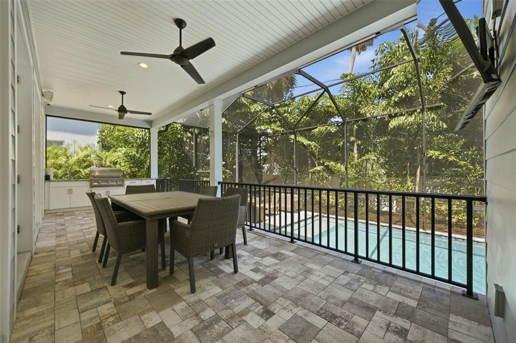 For Sale: $2,699,000 (5 beds, 4 baths, 4202 Square Feet)