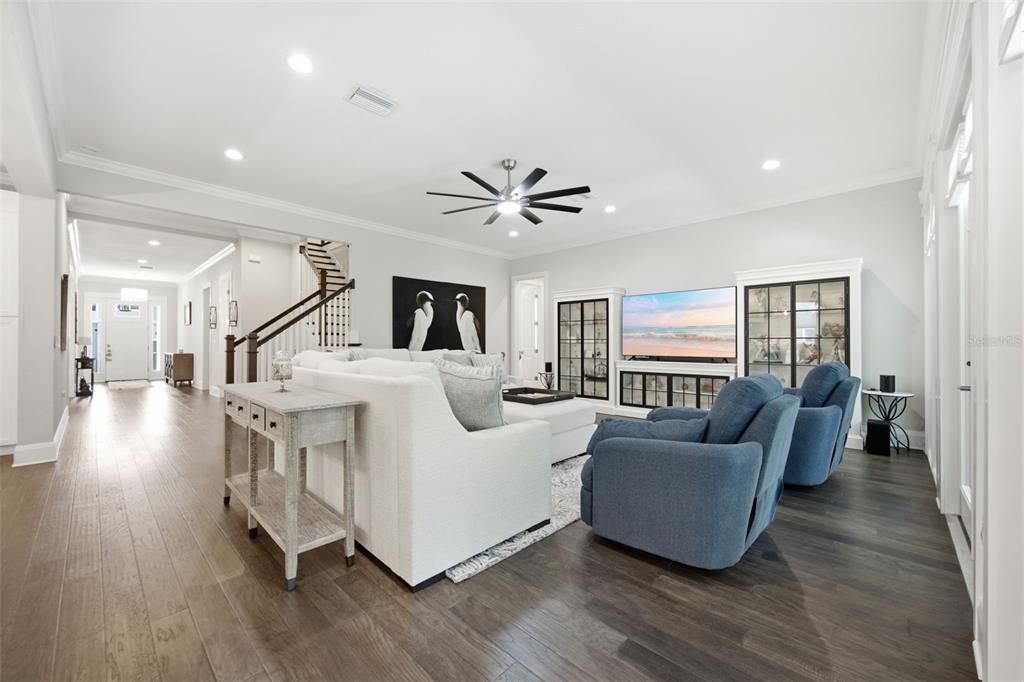 For Sale: $2,699,000 (5 beds, 4 baths, 4202 Square Feet)