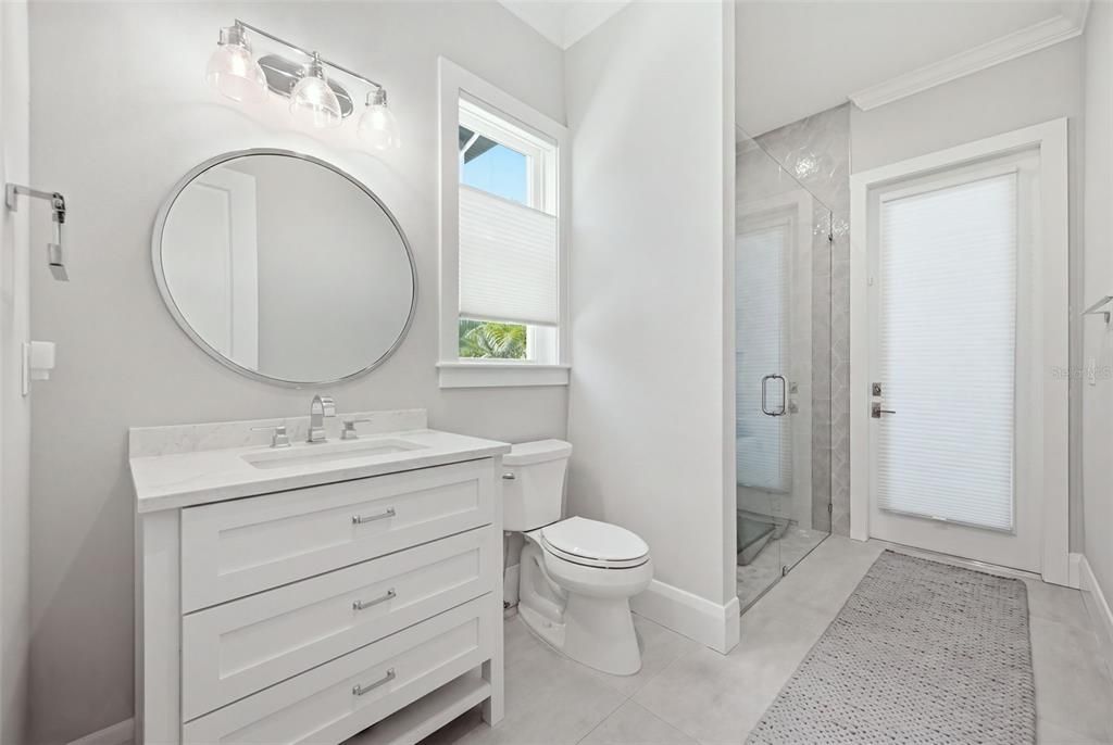For Sale: $2,699,000 (5 beds, 4 baths, 4202 Square Feet)