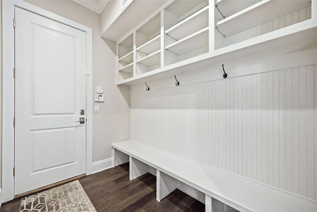 For Sale: $2,699,000 (5 beds, 4 baths, 4202 Square Feet)