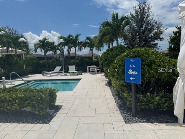 For Rent: $4,850 (2 beds, 2 baths, 1807 Square Feet)