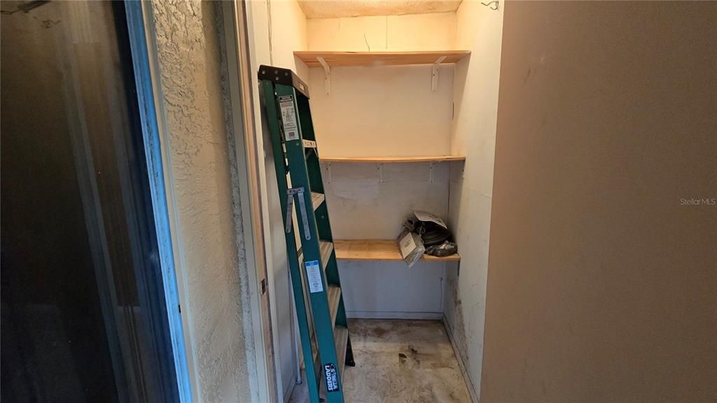 En Venta: $199,900 (2 camas, 2 baños, 1037 Pies cuadrados)
