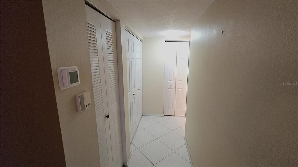 En Venta: $199,900 (2 camas, 2 baños, 1037 Pies cuadrados)