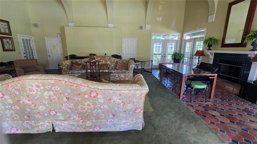 En Venta: $199,900 (2 camas, 2 baños, 1037 Pies cuadrados)
