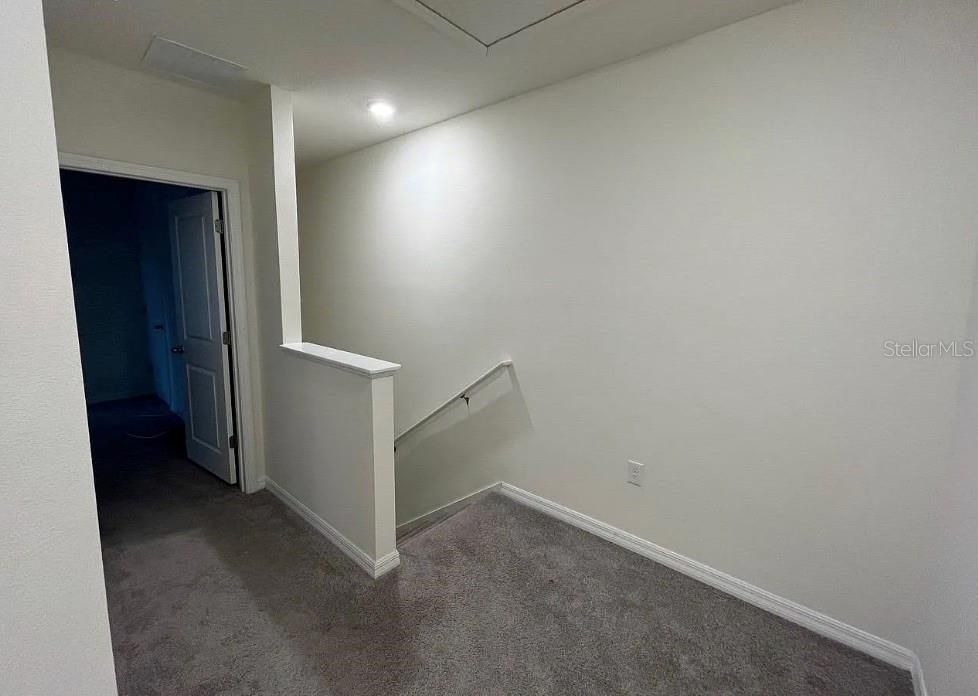 For Rent: $2,200 (3 beds, 2 baths, 1673 Square Feet)