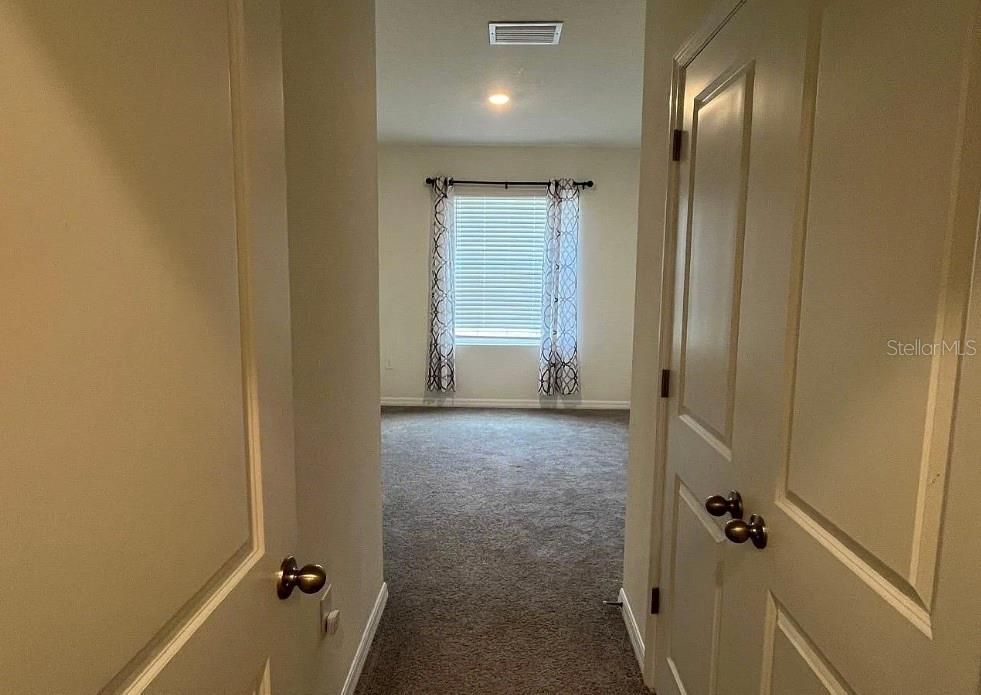 For Rent: $2,200 (3 beds, 2 baths, 1673 Square Feet)