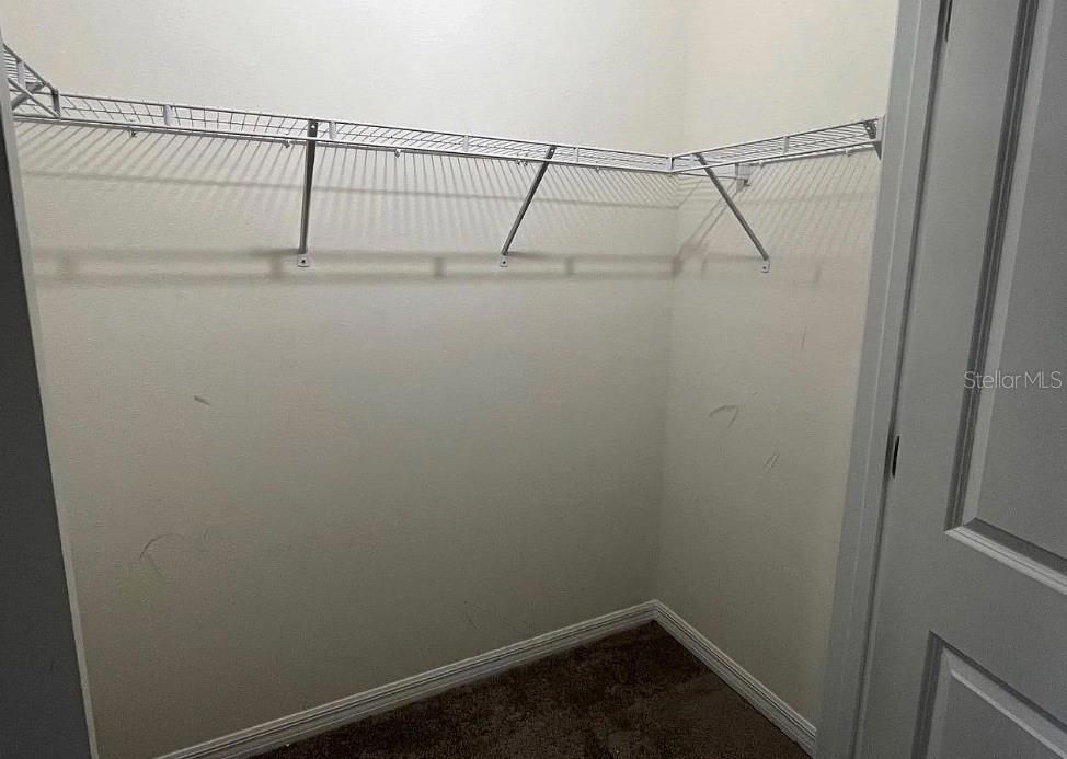 For Rent: $2,200 (3 beds, 2 baths, 1673 Square Feet)