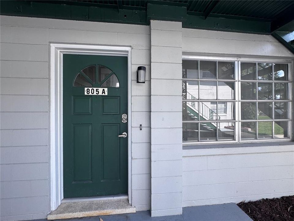 For Rent: $1,495 (2 beds, 1 baths, 849 Square Feet)