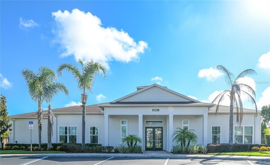 En Venta: $295,000 (3 camas, 2 baños, 1300 Pies cuadrados)