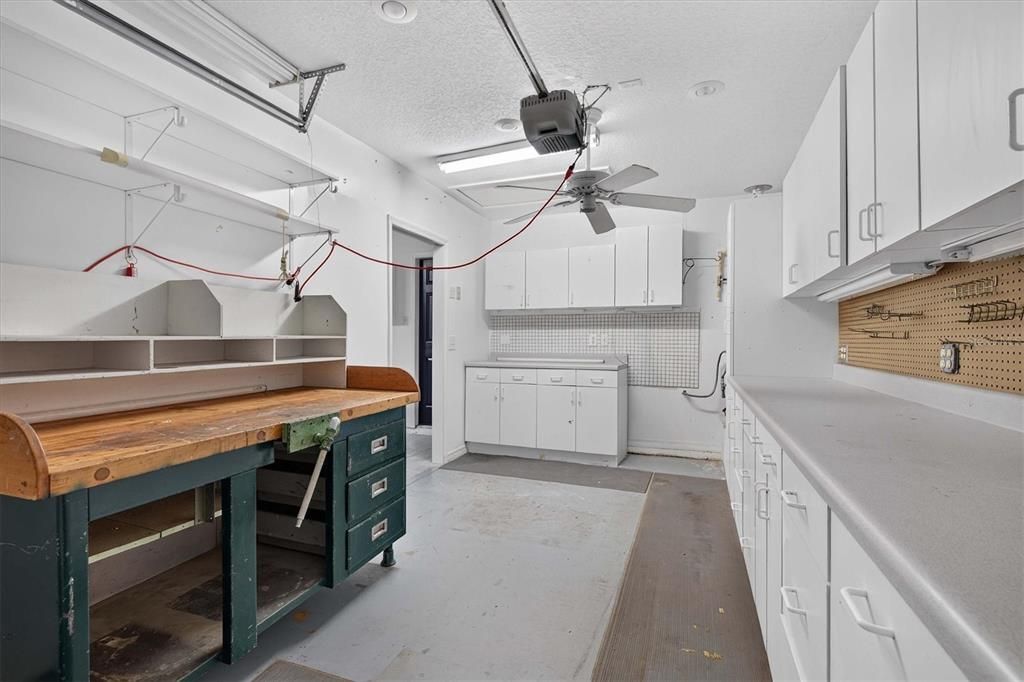 For Sale: $575,000 (4 beds, 3 baths, 2381 Square Feet)