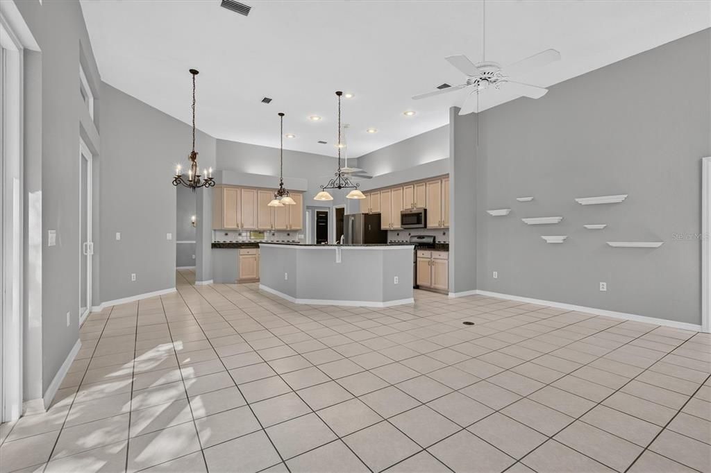 For Sale: $575,000 (4 beds, 3 baths, 2381 Square Feet)