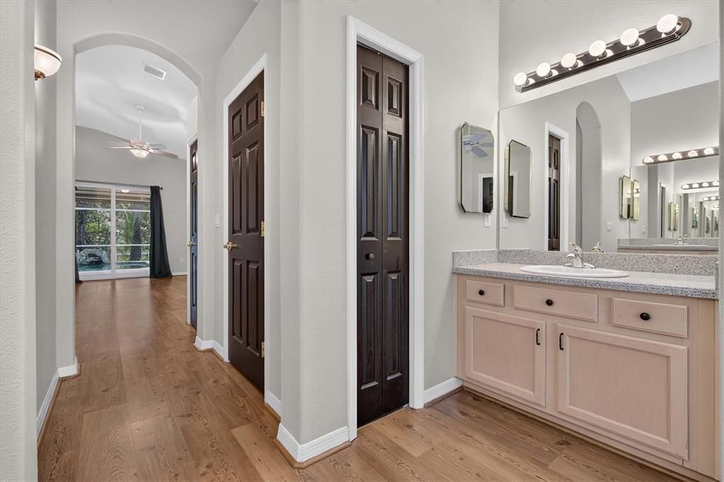 For Sale: $575,000 (4 beds, 3 baths, 2381 Square Feet)