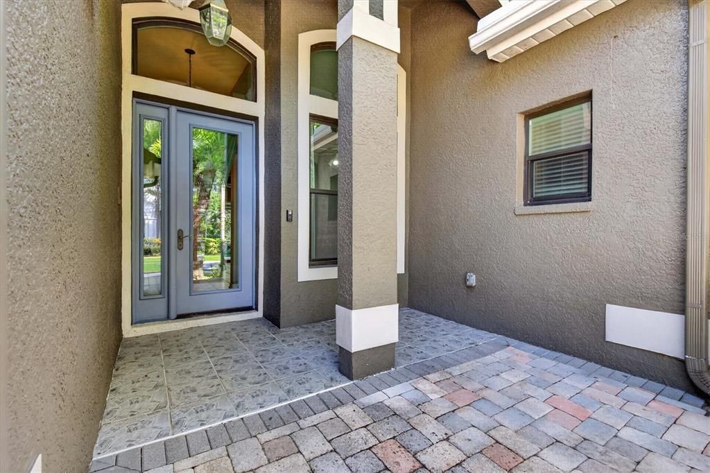 For Sale: $575,000 (4 beds, 3 baths, 2381 Square Feet)