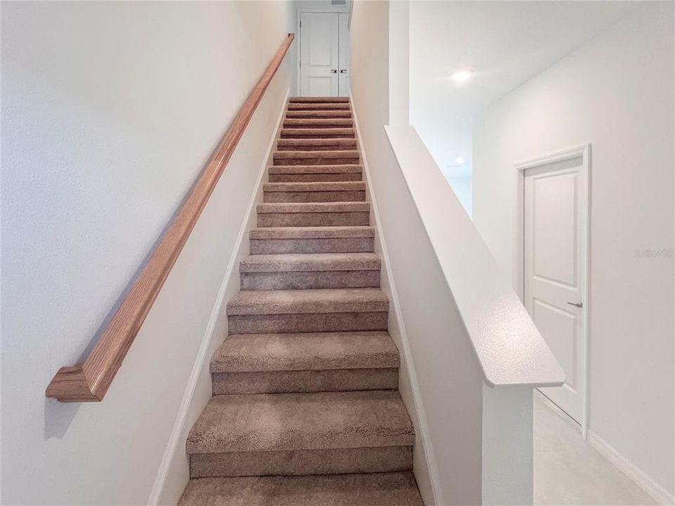 For Rent: $2,195 (3 beds, 2 baths, 1373 Square Feet)