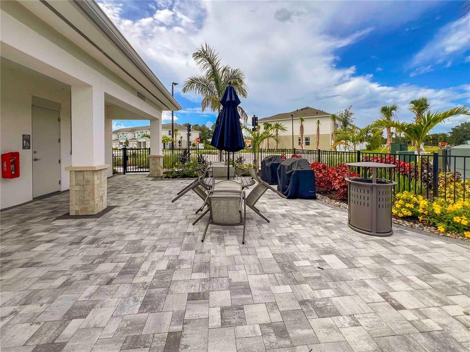 For Rent: $2,195 (3 beds, 2 baths, 1373 Square Feet)