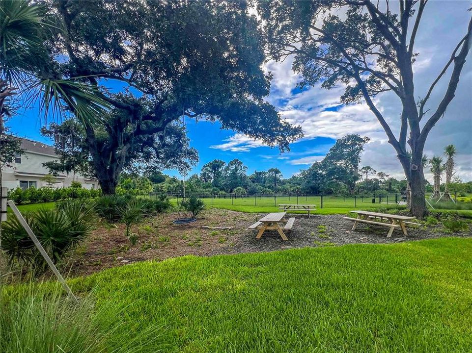 For Rent: $2,195 (3 beds, 2 baths, 1373 Square Feet)