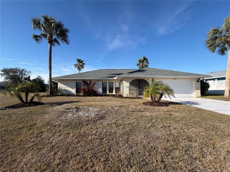 For Rent: $2,150 (3 beds, 2 baths, 1522 Square Feet)