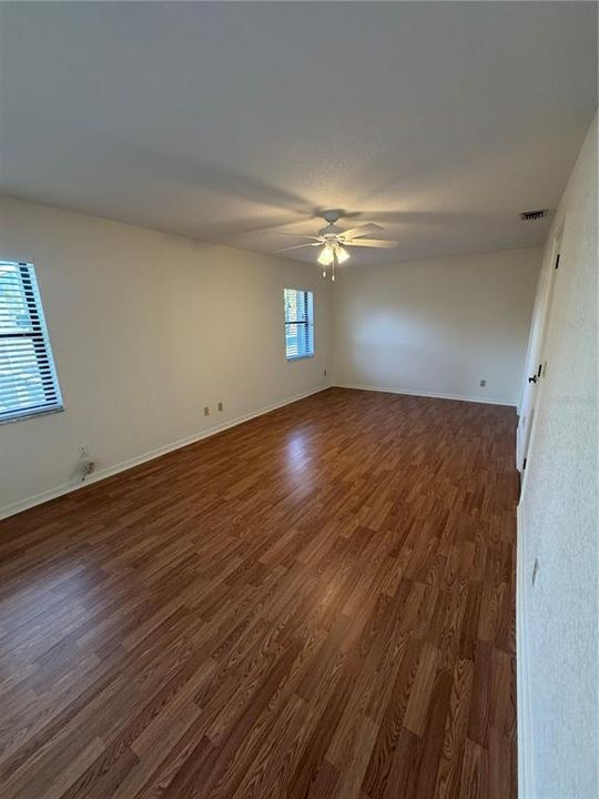 For Rent: $2,150 (3 beds, 2 baths, 1522 Square Feet)