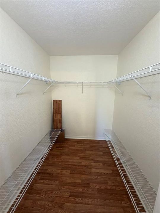 For Rent: $2,150 (3 beds, 2 baths, 1522 Square Feet)
