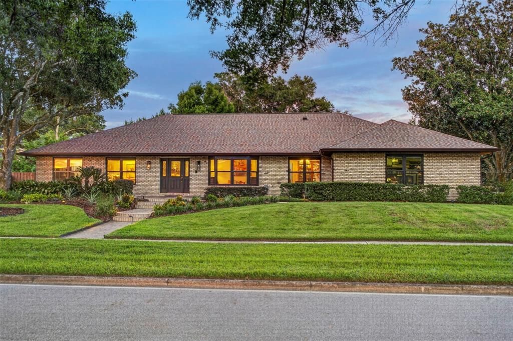 For Sale: $979,000 (4 beds, 3 baths, 2931 Square Feet)