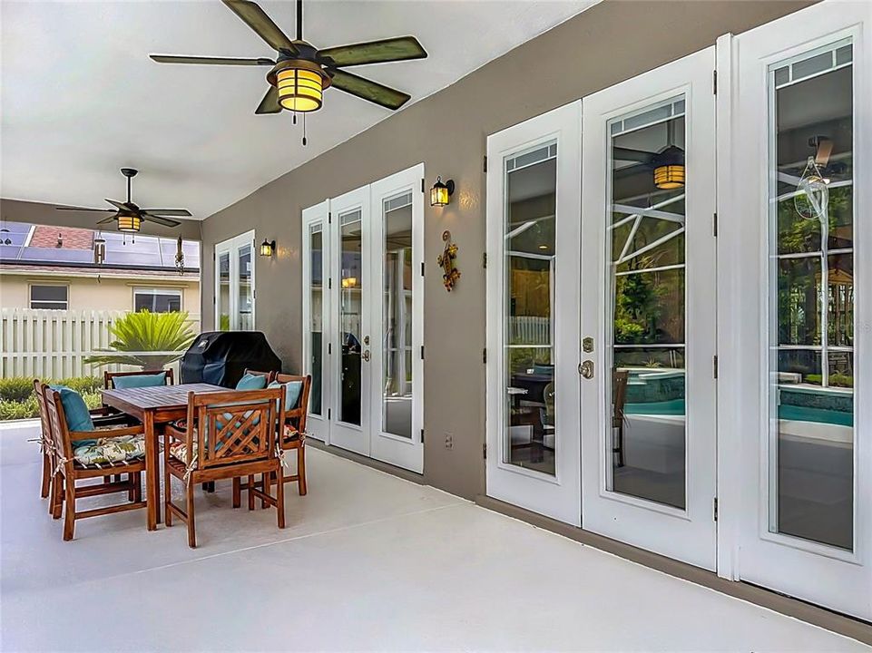 На продажу: $849,900 (5 спален, 3 ванн, 3126 Квадратных фут)