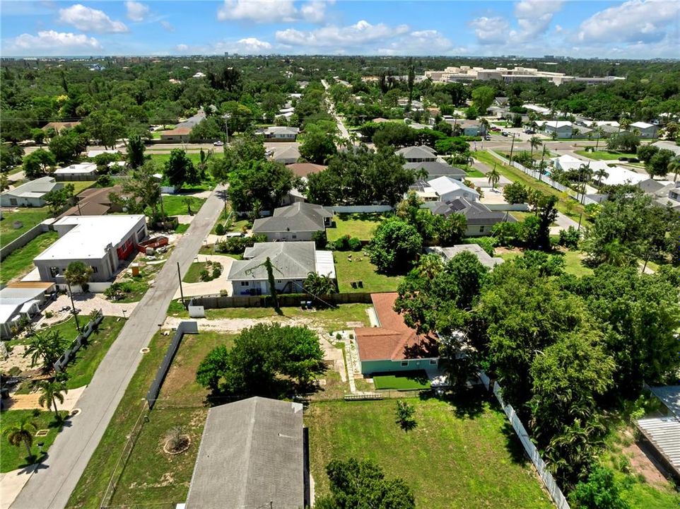 For Sale: $399,000 (3 beds, 2 baths, 1271 Square Feet)