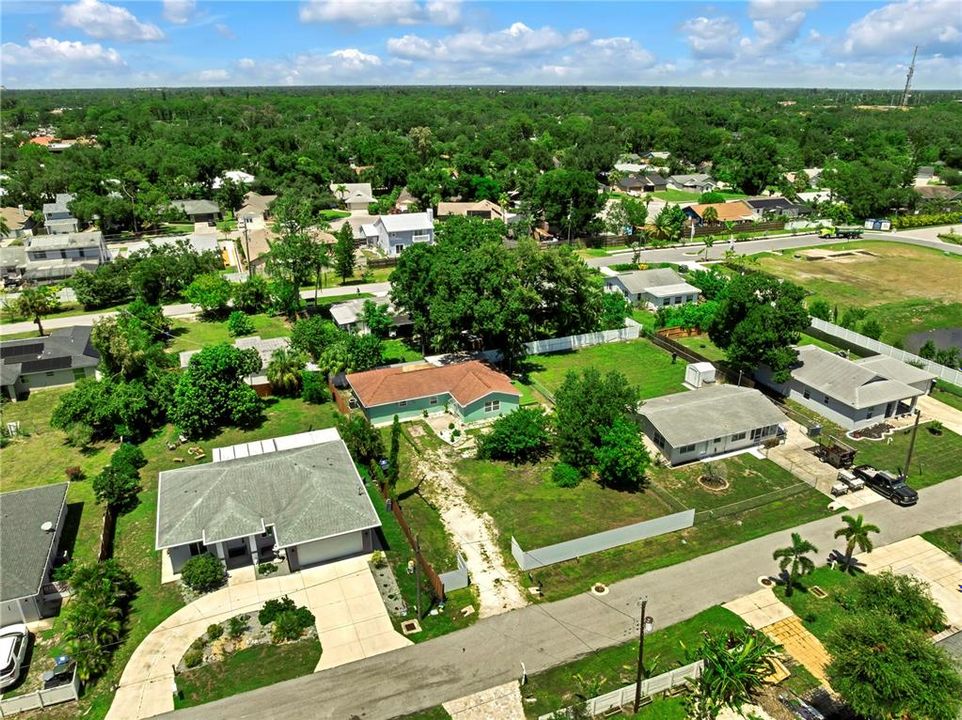 For Sale: $399,000 (3 beds, 2 baths, 1271 Square Feet)