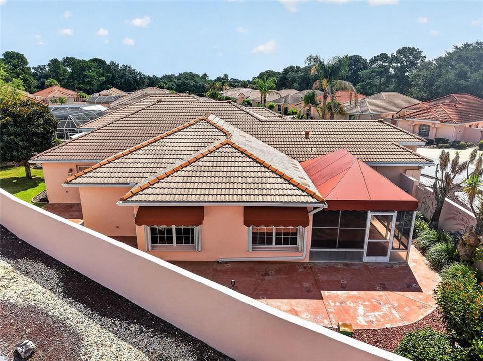 En Venta: $450,000 (2 camas, 3 baños, 2138 Pies cuadrados)