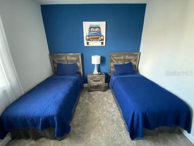 En Renta: $2,300 (3 camas, 2 baños, 1912 Pies cuadrados)