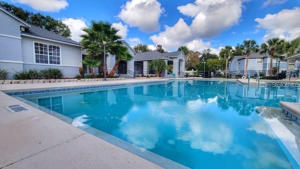 For Rent: $1,300 (1 beds, 1 baths, 600 Square Feet)