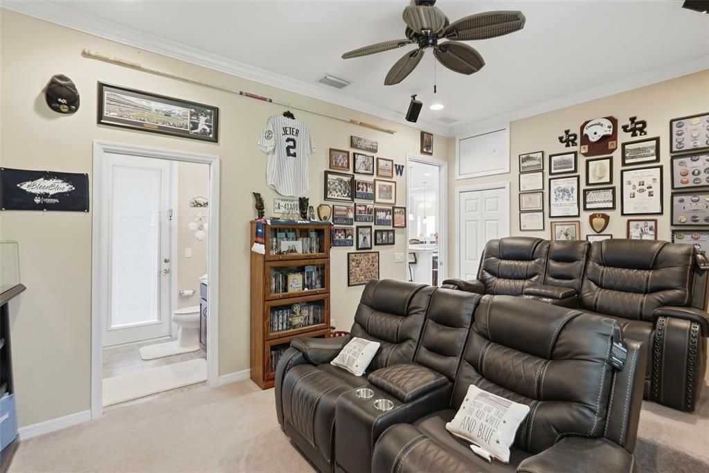 For Sale: $749,000 (4 beds, 3 baths, 2842 Square Feet)