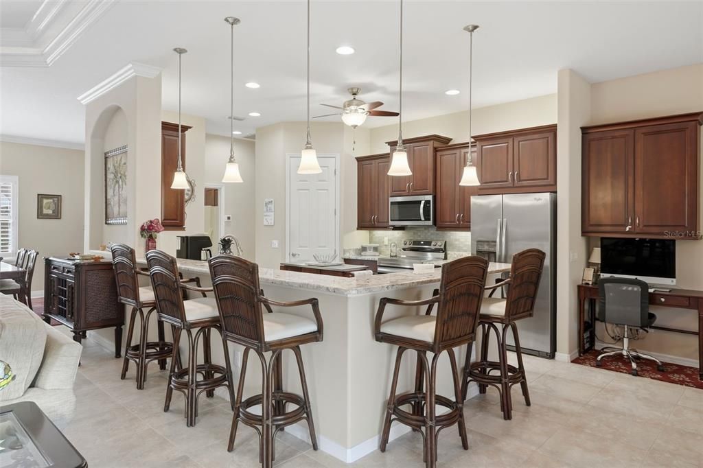 For Sale: $749,000 (4 beds, 3 baths, 2842 Square Feet)
