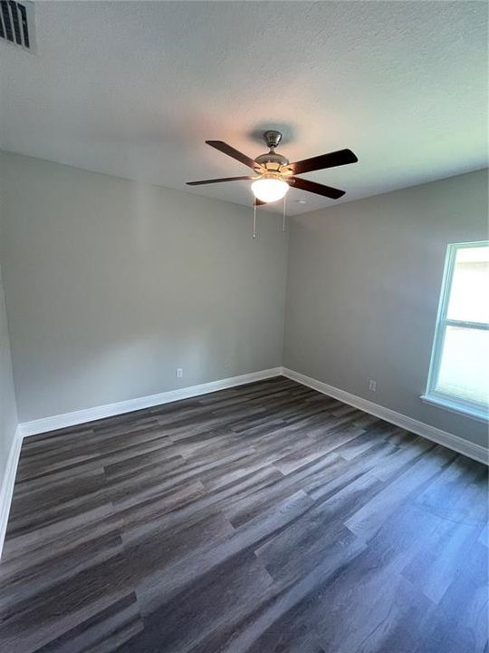 For Rent: $2,900 (4 beds, 2 baths, 1848 Square Feet)