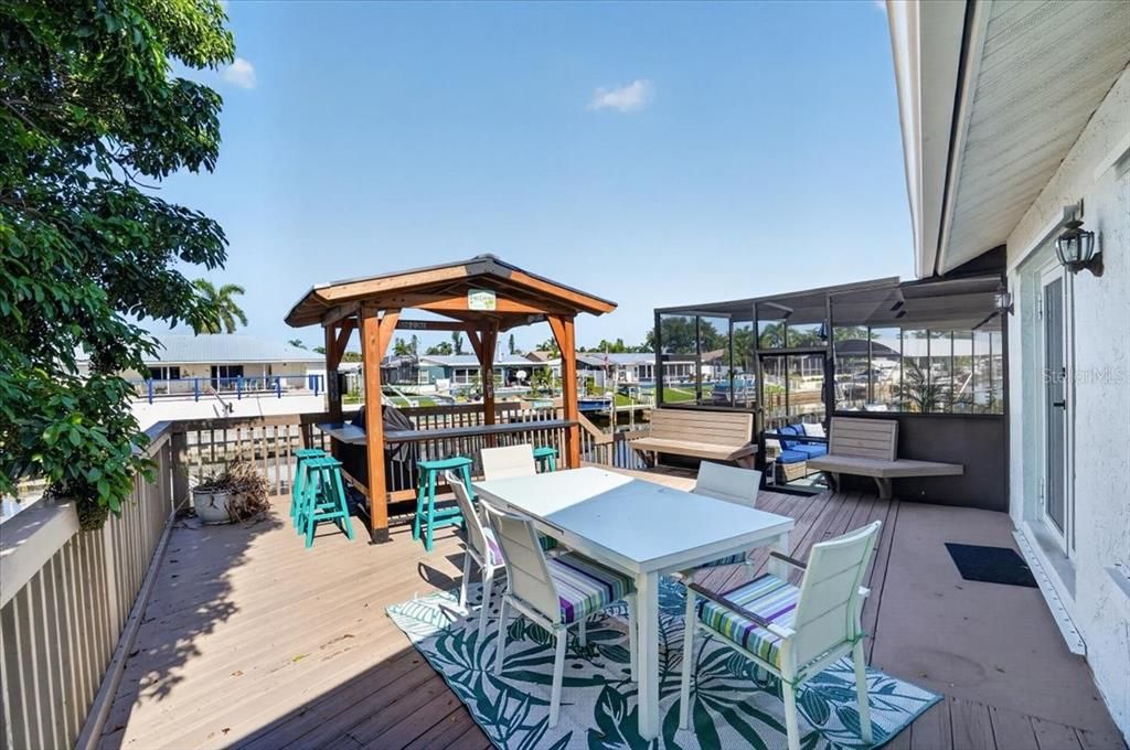 For Sale: $1,150,000 (3 beds, 2 baths, 1838 Square Feet)
