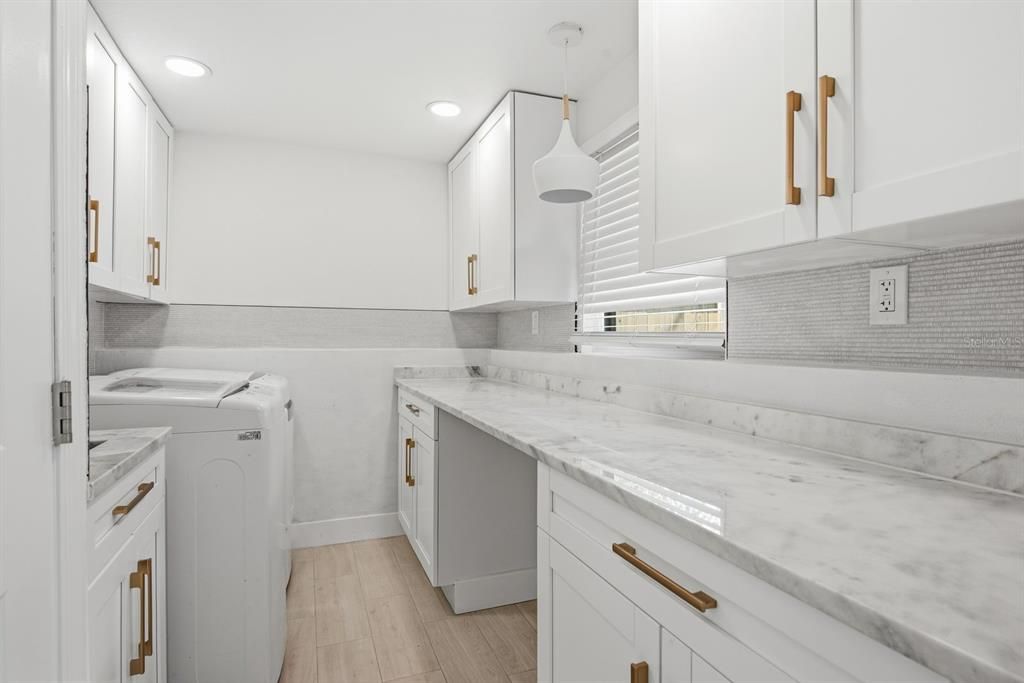 For Rent: $3,000 (3 beds, 2 baths, 1331 Square Feet)