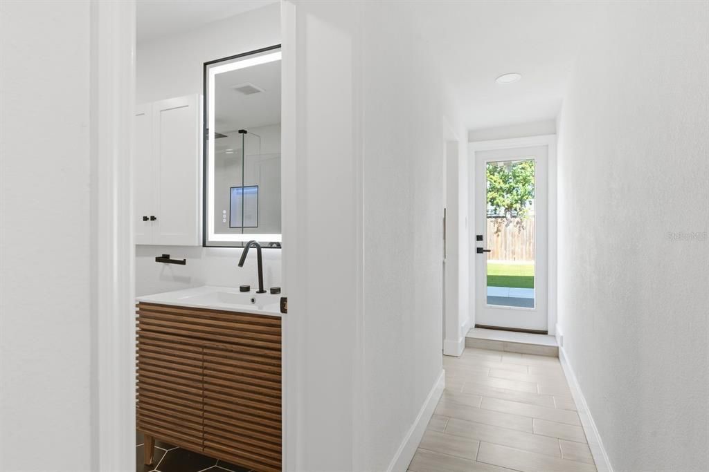 For Rent: $3,000 (3 beds, 2 baths, 1331 Square Feet)