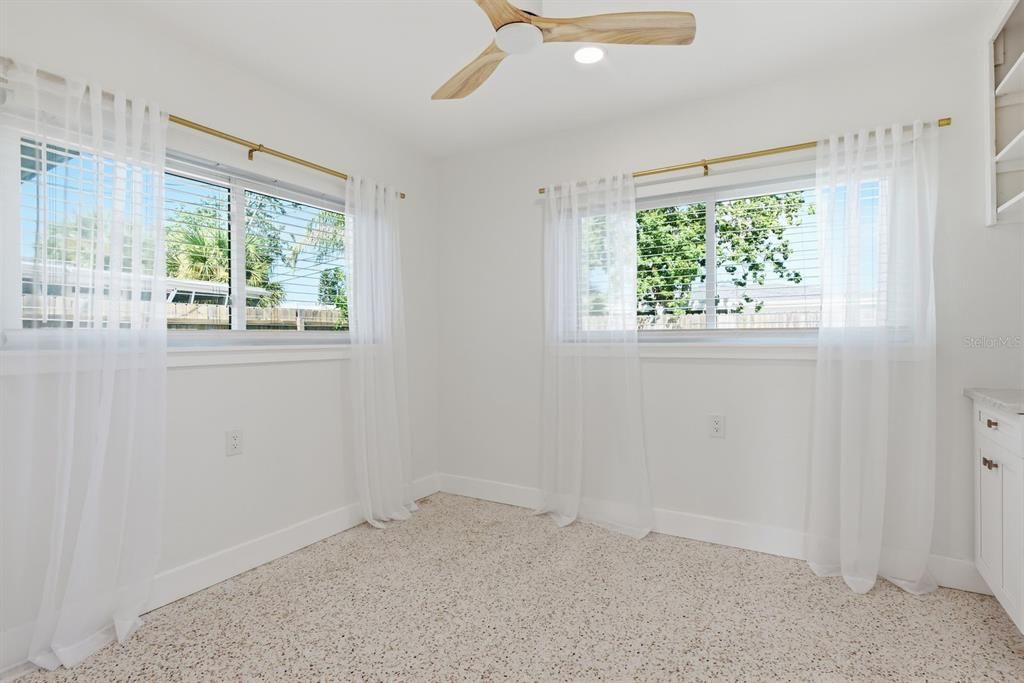 For Rent: $3,000 (3 beds, 2 baths, 1331 Square Feet)